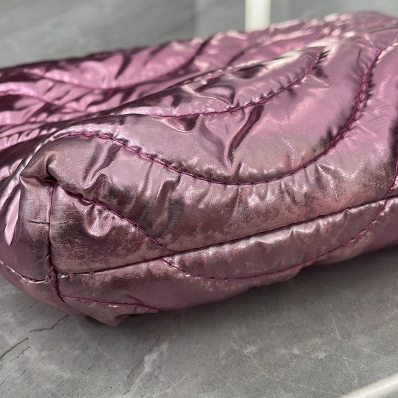 Makeup or Toiletries Bag - Picture 3 of 15